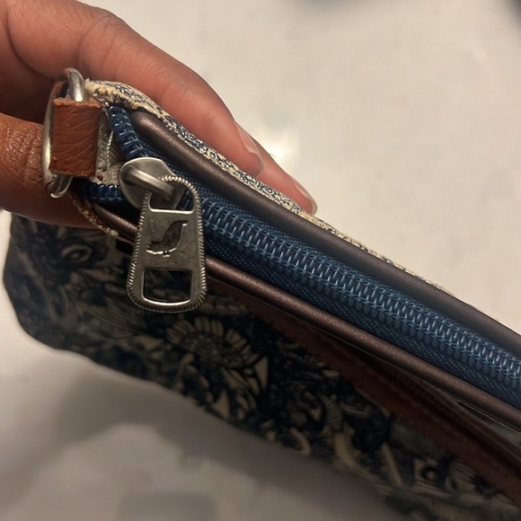 Sakroots artist circle campus mini wristlet - Picture 3 of 7